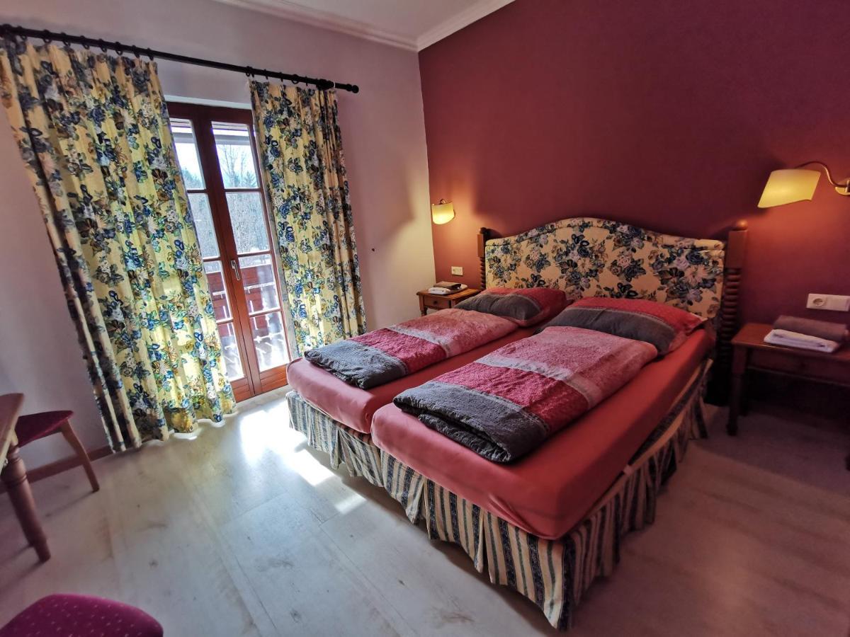 Landhotel Kastanienhof グンダースハイム エクステリア 写真